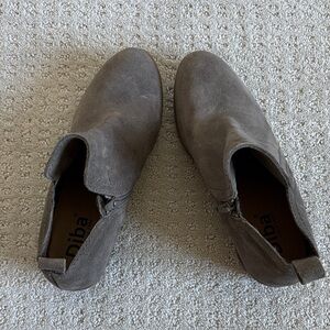 Diba Women’s Gray Suede Ankle Boots Size 8.5